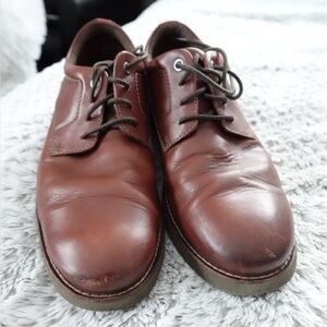 Clarks Men's Rich Brown Leather Oxfords